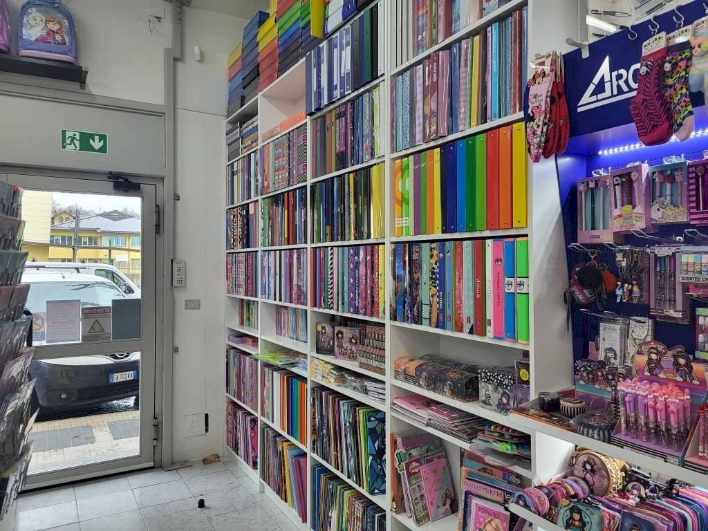 Interno non residenziale - Bar - Tabacchi - Ricevitoria Pinerolo - foto 3