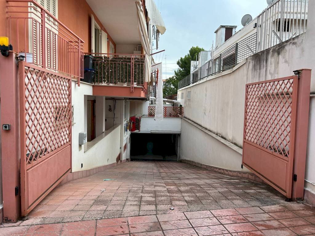 Box auto - Box vico Privato Ventafridda, 3, Bitonto - photo 1