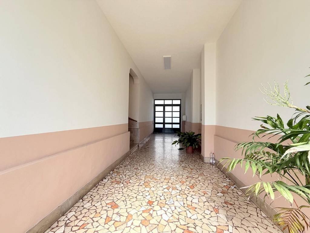 Three-room apartment Torino - photo 2