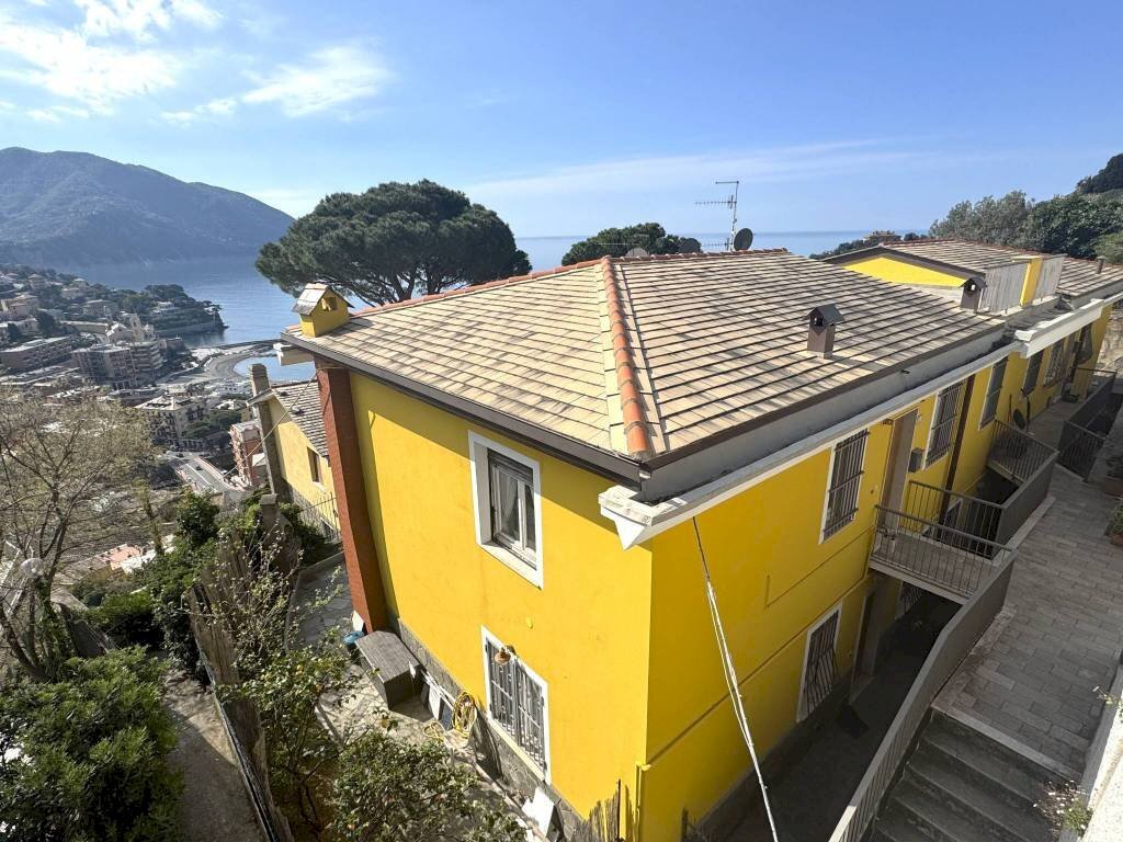 Four-room apartment via Privata Miramare, Recco - photo 2