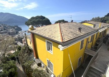 Quadrilocale via Privata Miramare, Recco - foto 2