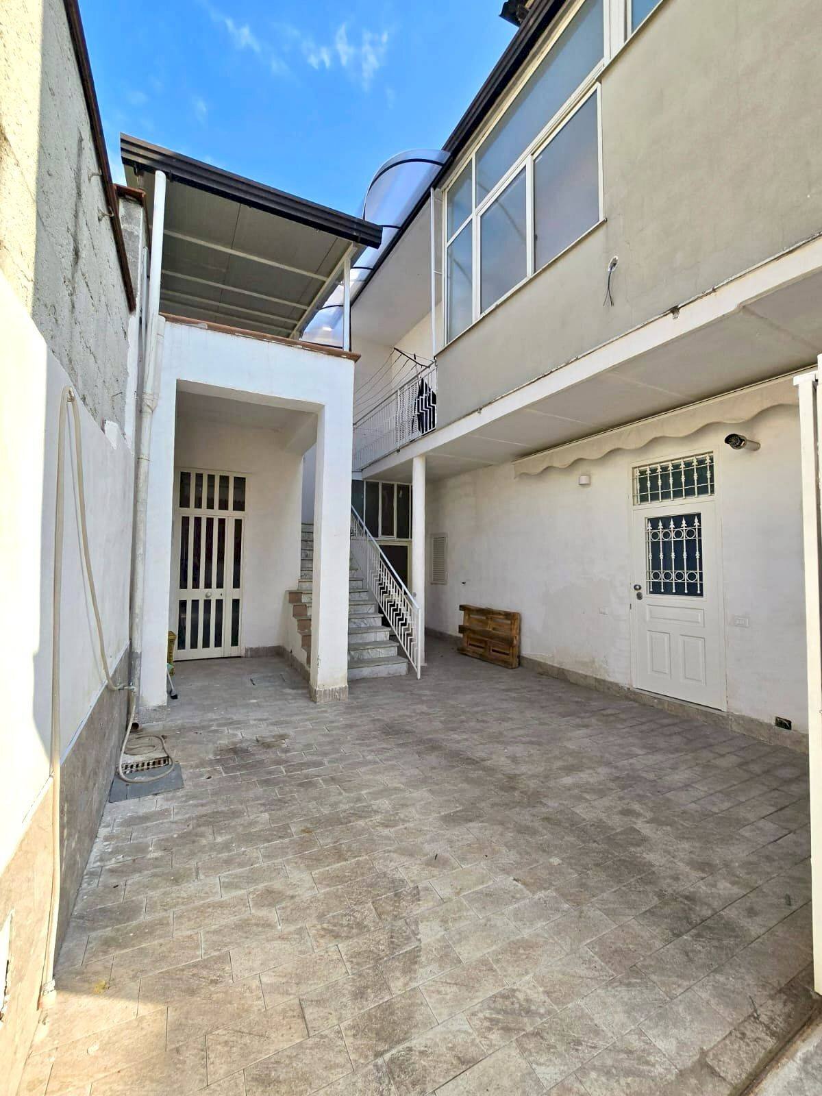 Independent house Sant'Arpino - photo 3