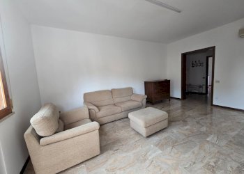 Quadrilocale Via Pietro E Maria Curie, Ferrara (zona Doro) - foto 4