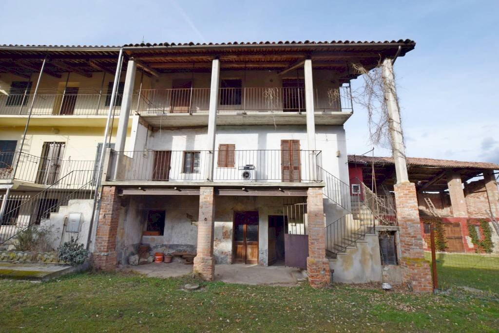 Facciata - Rustic via Emilio Sambuy, 30, Lesegno - photo 2