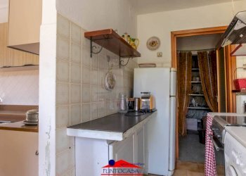 Cucina - Rustico via San Costanzo, 11, Vignolo - foto 10