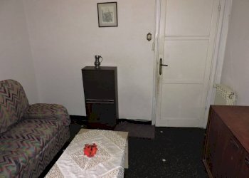 Camera da letto - Two-room apartment via Ventotene, 29, Genova (neighborhood Lagaccio) - photo 5