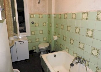 Bagno - Two-room apartment via Ventotene, 29, Genova (neighborhood Lagaccio) - photo 10