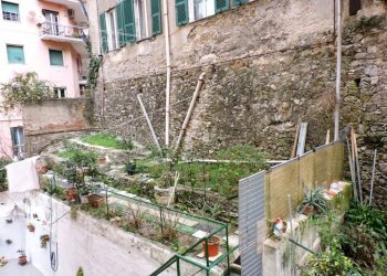 Balcone - Two-room apartment via Ventotene, 29, Genova (neighborhood Lagaccio) - photo 13