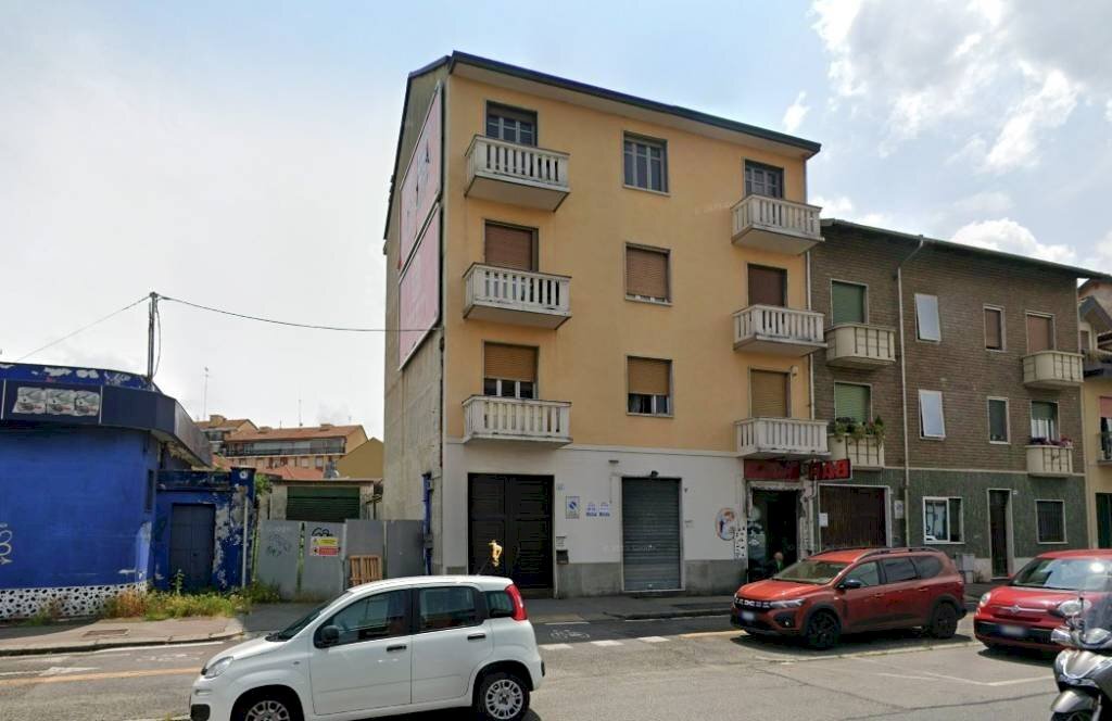Facciata - Negozio corso Vercelli, 382A, Torino - foto 2