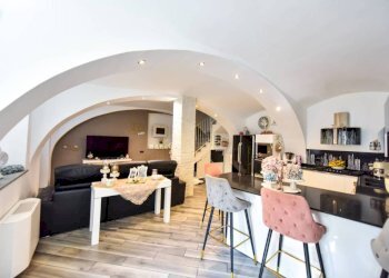 Salone - Quadrilocale via Don Luigi Pavesio, 10, Venaria Reale - foto 1