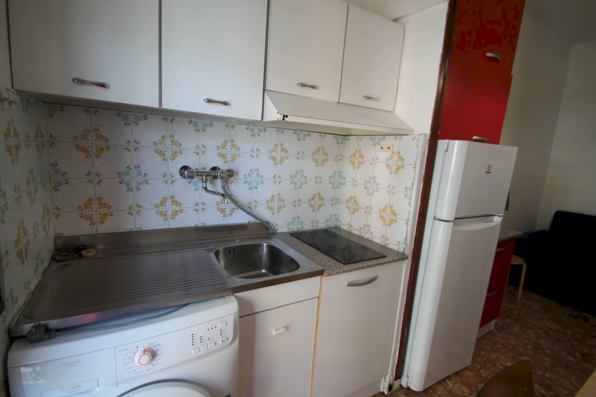 Two-room apartment C.SO LEONARDO DA VINCI 4., Borghetto Santo Spirito - photo 3