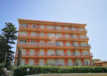Two-room apartment Via degli amici, Bordighera - photo 2
