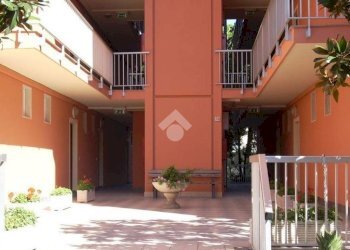 Two-room apartment Via degli amici, Bordighera - photo 3