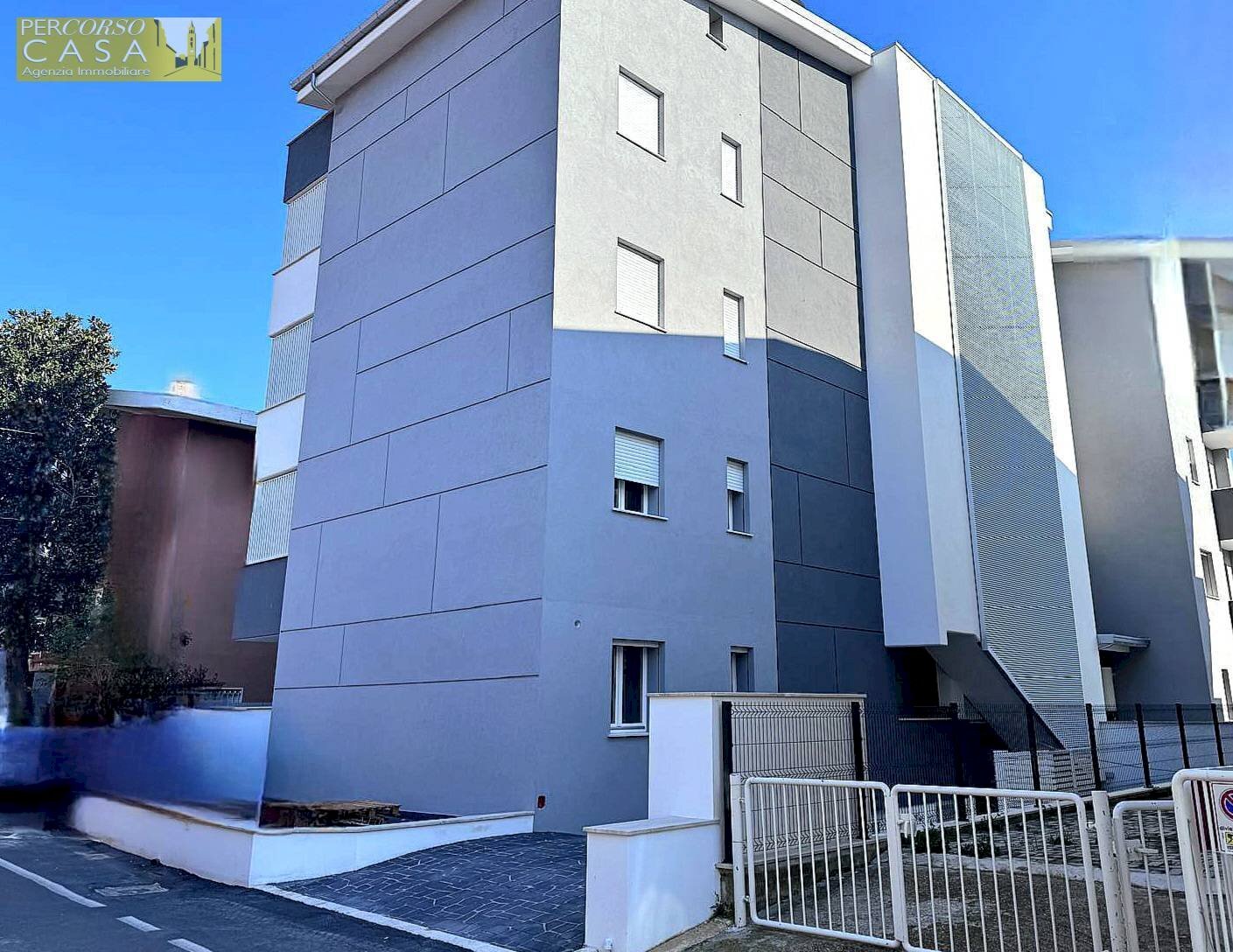 Three-room apartment VILLA FIORE, Alba Adriatica - photo 1