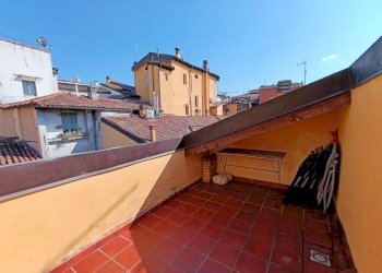 Terrazzo - Bilocale via Senzanome, Bologna (zona Costa Saragozza) - foto 3