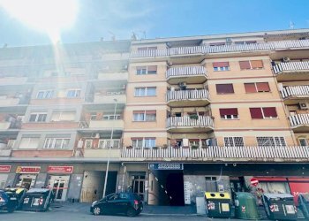 Facciata - Trilocale via delle Gondole, Roma (zona Lido di Ostia) - foto 24