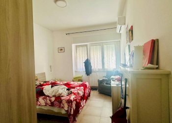 Camera da letto - Trilocale via delle Gondole, Roma (zona Lido di Ostia) - foto 13