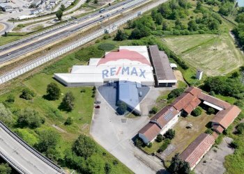 Locale Commerciale Strada Provinciale, 594 
 Greggio, Greggio - foto 7