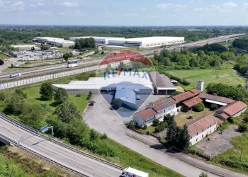 Locale Commerciale Strada Provinciale, 594 
 Greggio, Greggio - foto 10