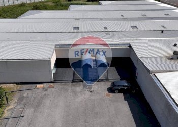 Locale Commerciale Strada Provinciale, 594 
 Greggio, Greggio - foto 12