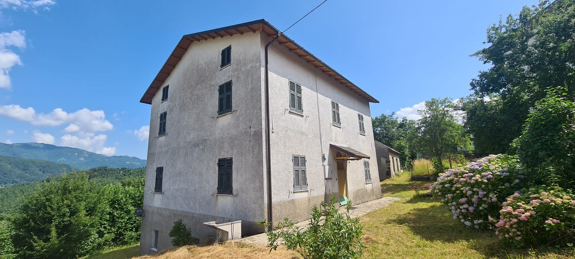 Casa indipendente Rezzoaglio - foto 3