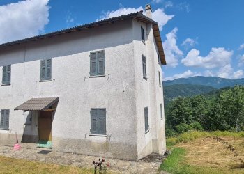 Casa indipendente Rezzoaglio - foto 1