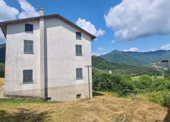 Casa indipendente Rezzoaglio - foto 4