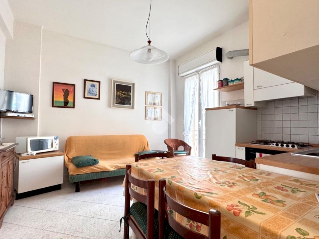 Two-room apartment Via Leonardo Da Vinci, Alassio - photo 3