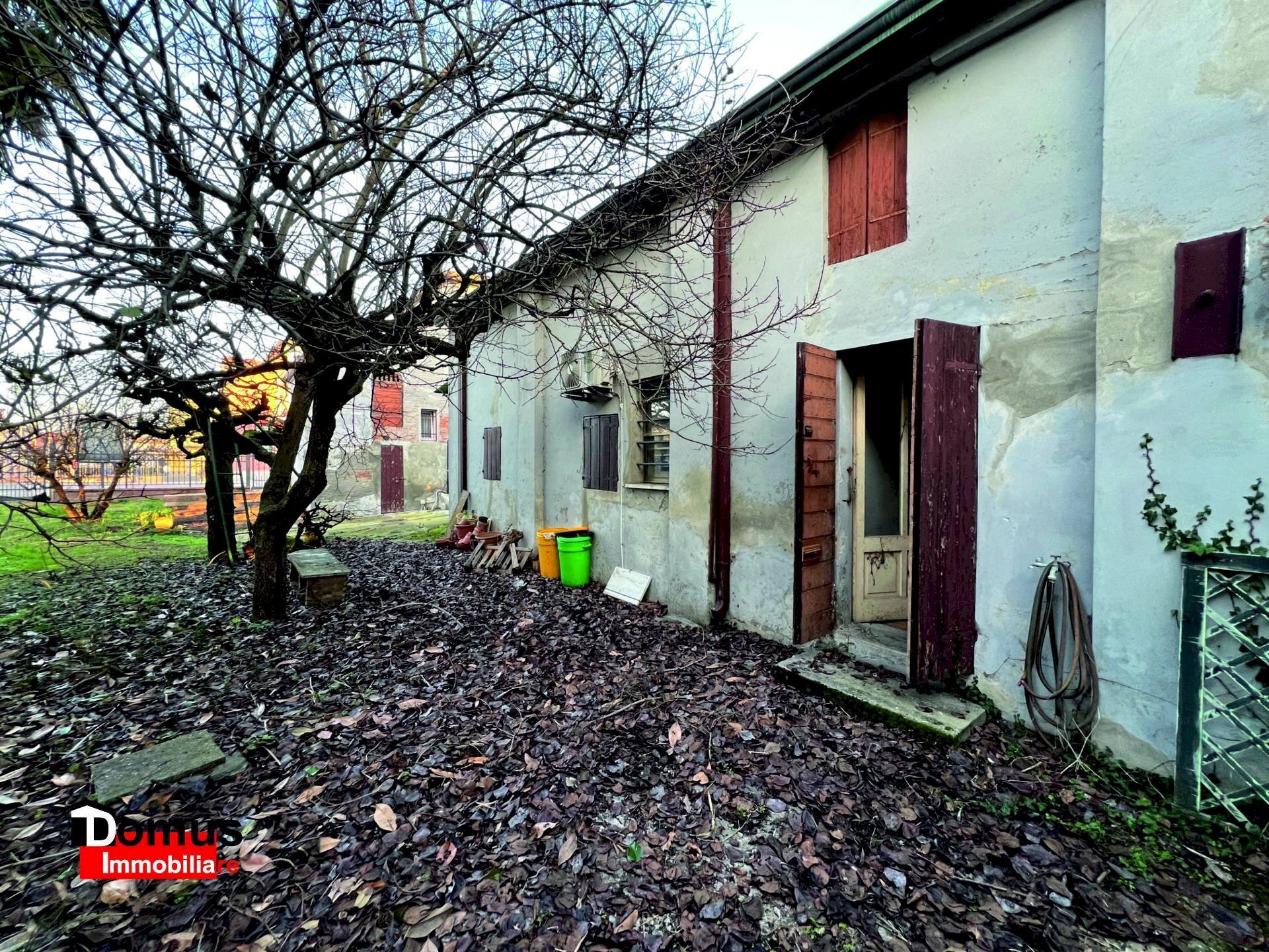 Independent house Pincara - photo 1