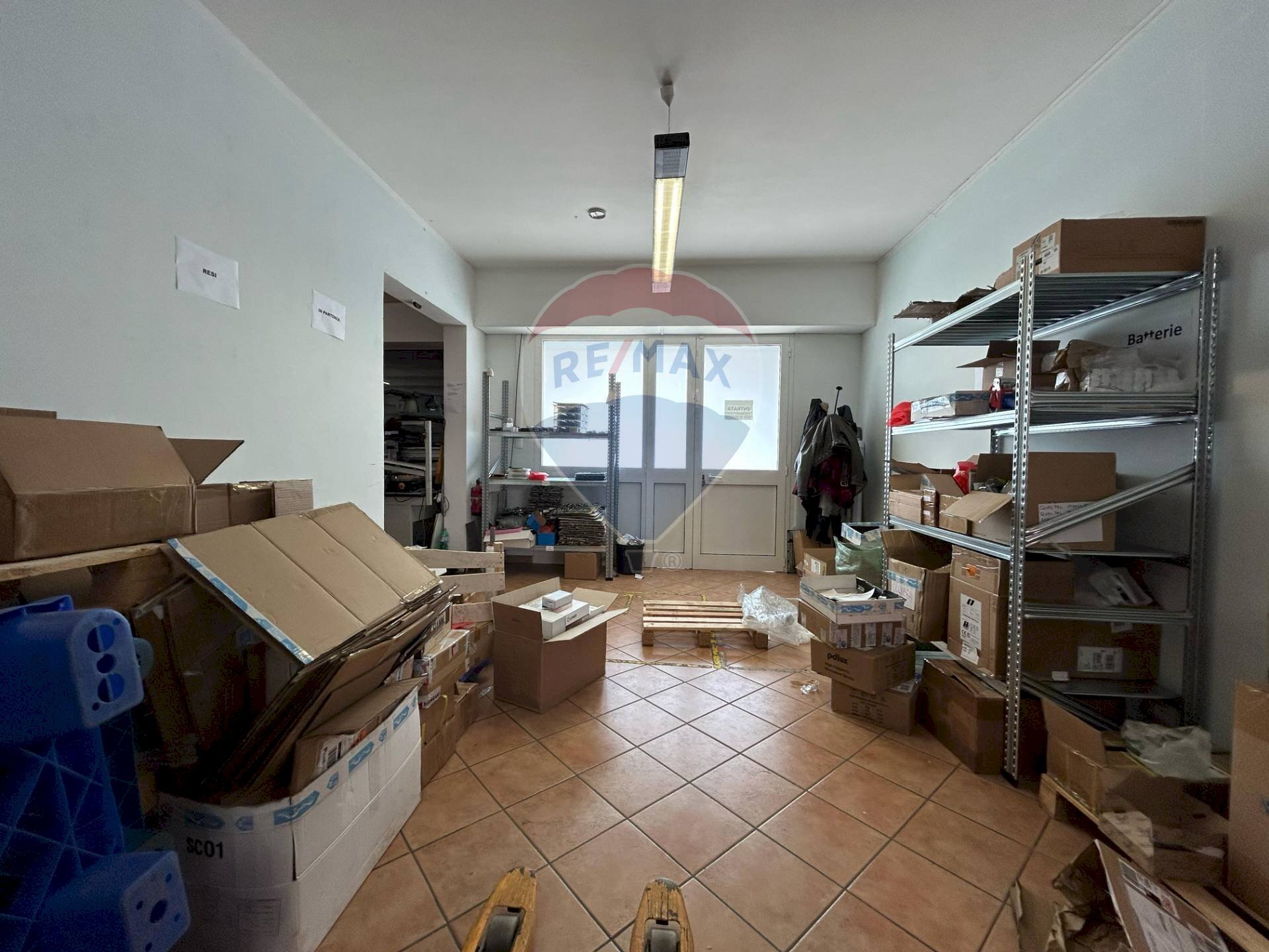 Locale Commerciale Via Enzo Benedetto, Roma - foto 2