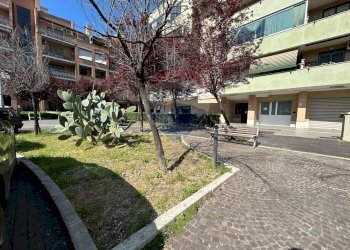 Commercial Premises Via Enzo Benedetto, Roma - photo 3