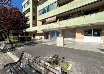 Commercial Premises Via Enzo Benedetto, Roma - photo 12