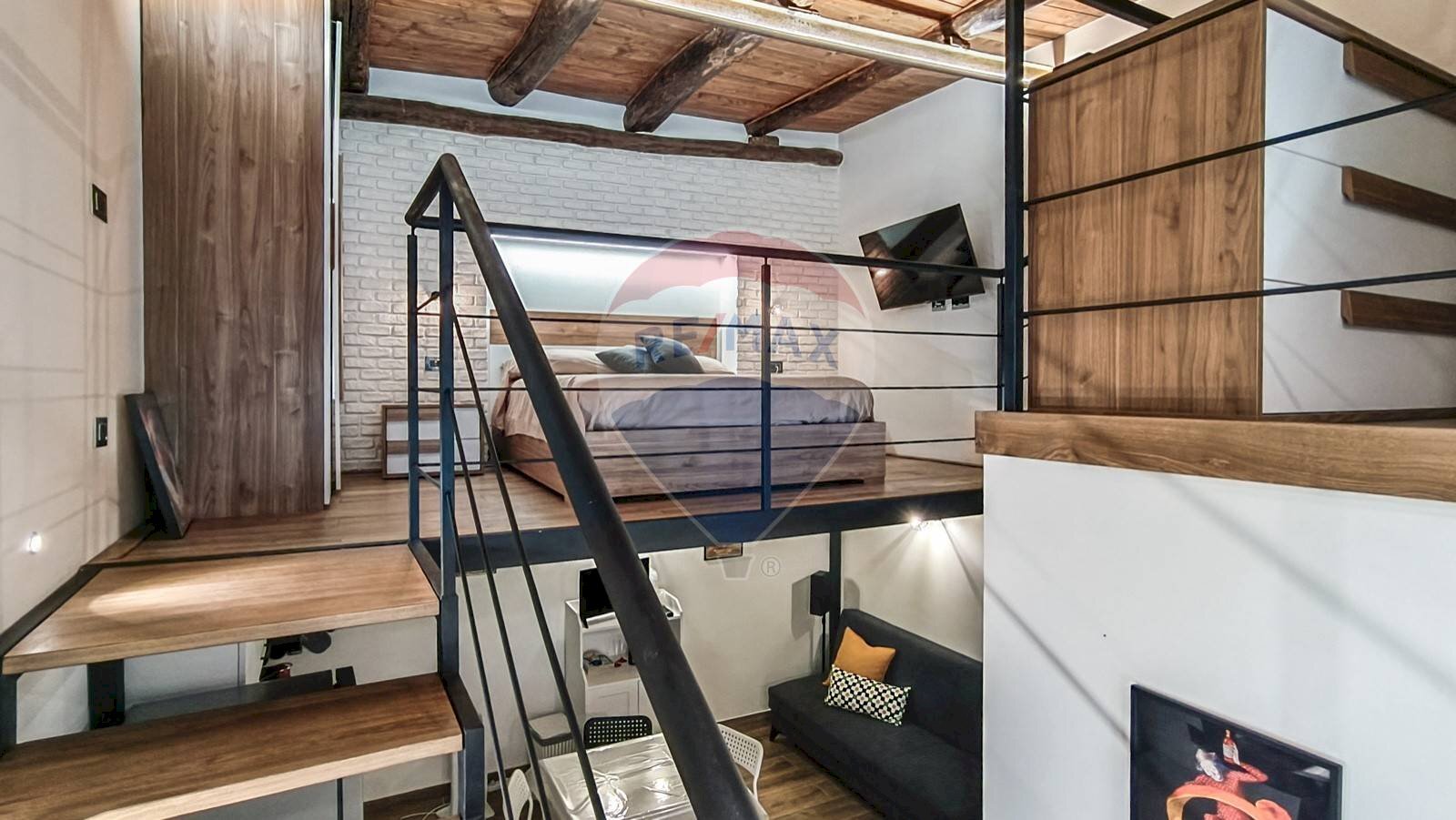 Two-room apartment Vico Vacche A San Liborio, Napoli (neighborhood San Giuseppe) - photo 1