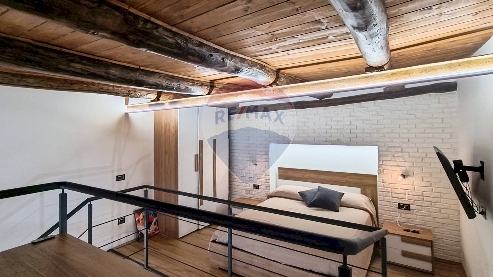 Two-room apartment Vico Vacche A San Liborio, Napoli (neighborhood San Giuseppe) - photo 2