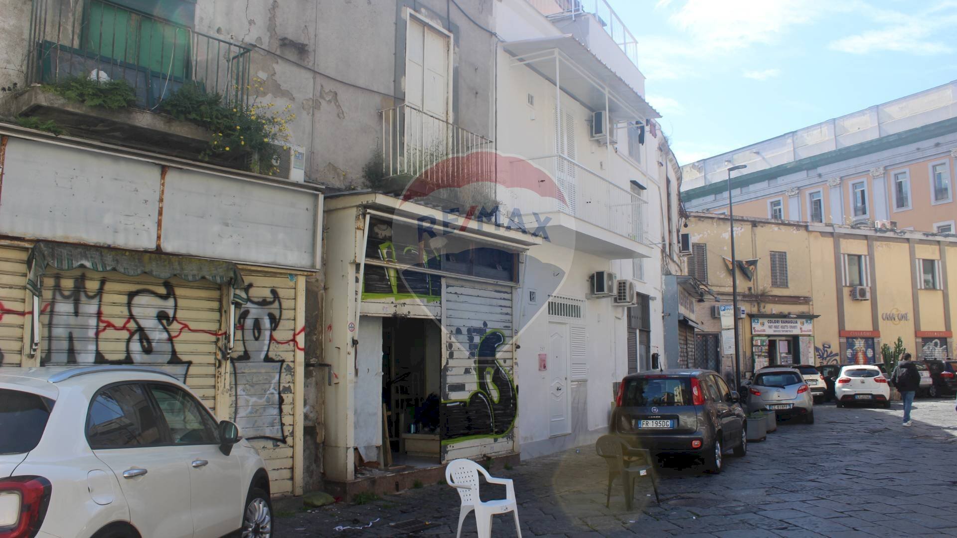 Bilocale Napoli (zona Mercato) - foto 2