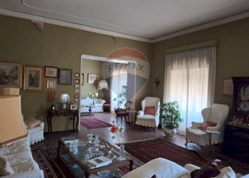 Appartamento Via Verdi, Napoli (zona San Ferdinando) - foto 1