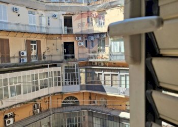 Appartamento Via Verdi, Napoli (zona San Ferdinando) - foto 8