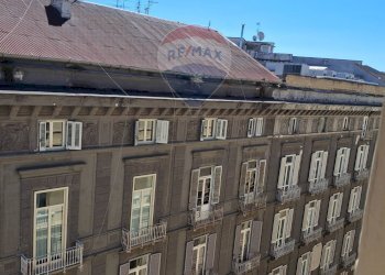 Appartamento Via Verdi, Napoli (zona San Ferdinando) - foto 9