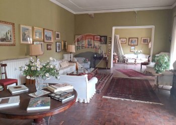 Appartamento Via Verdi, Napoli (zona San Ferdinando) - foto 25