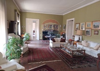 Appartamento Via Verdi, Napoli (zona San Ferdinando) - foto 28