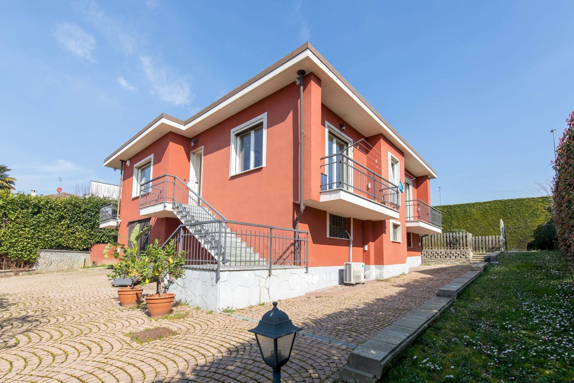 Villa Unifamiliare Via Monviso, Pino Torinese - foto 1