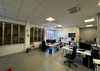 Ufficio Via Dottor Ercole Ferrario, Gallarate - foto 7