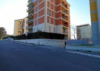 Appartamento Via Ugo Castellani, Terni - foto 1