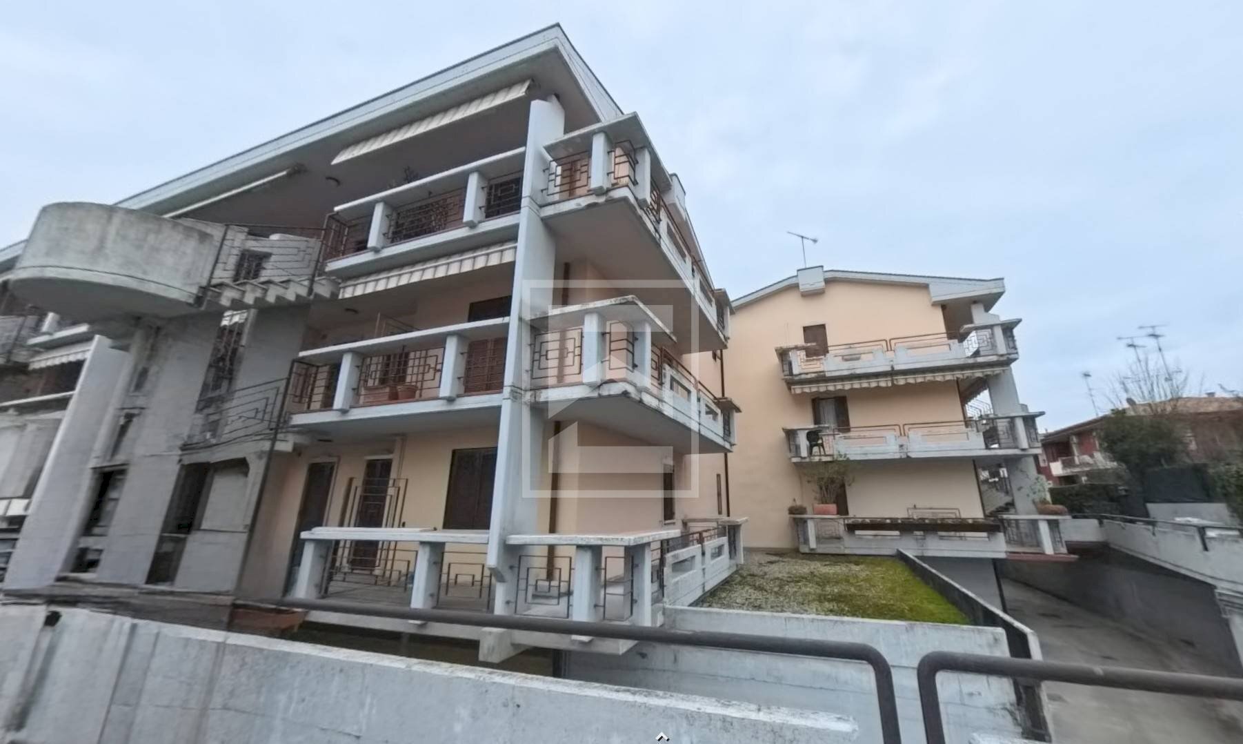 Bilocale Via Dugazze, Desenzano del Garda - foto 1