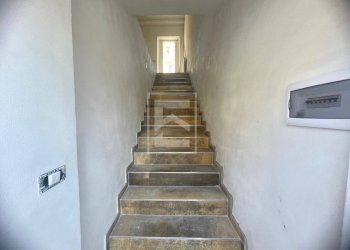 Quadrilocale Via Lavagnone, Desenzano del Garda - foto 5