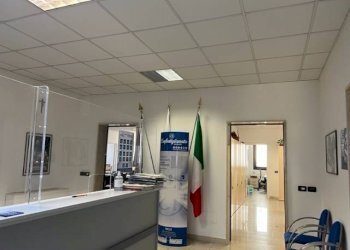 Locale Commerciale Porto Mantovano - foto 3