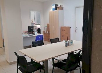 Locale Commerciale Porto Mantovano - foto 10