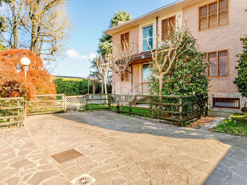 Villa Via Arno, Bollate - photo 1