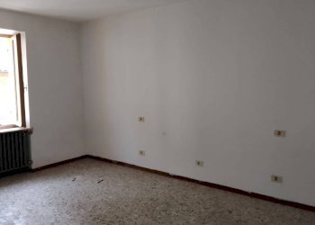 Quadrilocale Via Vittorio Emanuele ii, 56, Garessio - foto 4