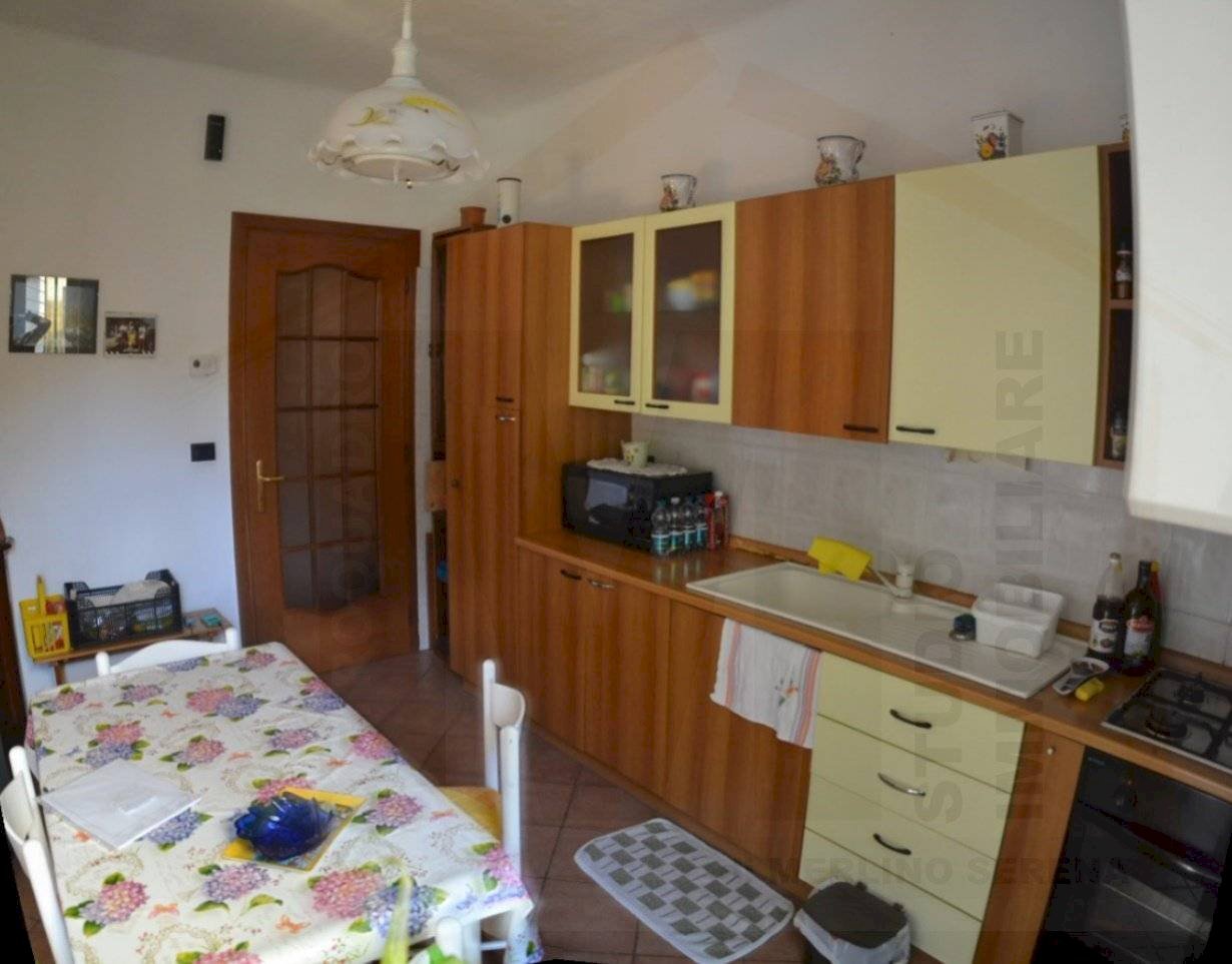 Quadrilocale Via Camillo Benso di Cavour, 46, Garessio - foto 2